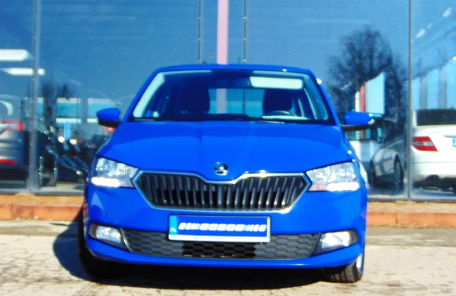 Skoda Fabia cena 47600 przebieg: 97400, rok produkcji 2020 z Gniewkowo małe 326